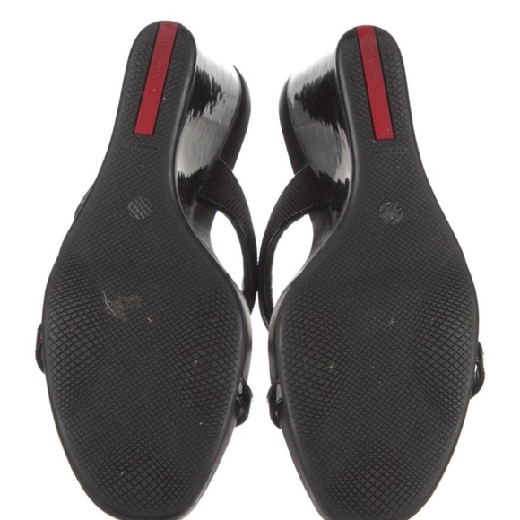 Authentic Prada T Strap Sandals, size 10, typically runs half size smaller - Picture 4 of 4